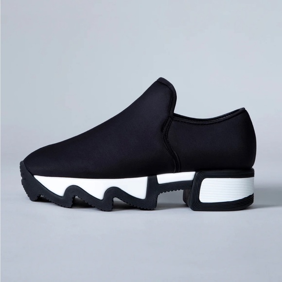 IRI Low Top Sneaker - Picture 1 of 8
